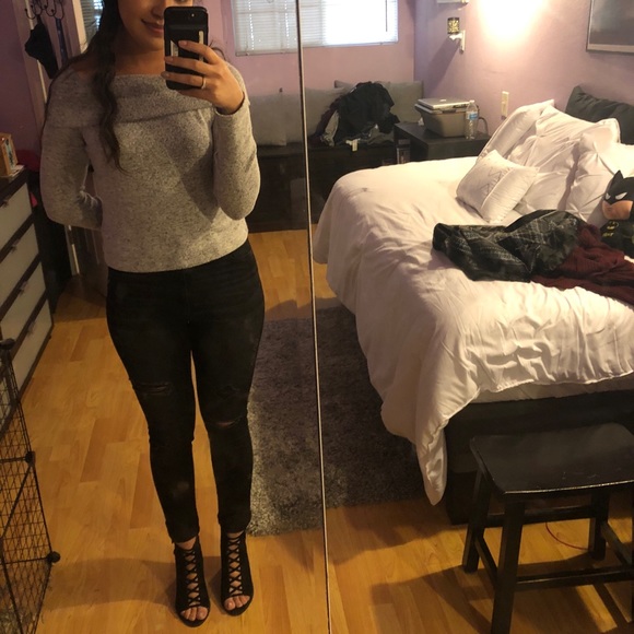 Meet your Posher, Yesenia - Picture 1 of 1